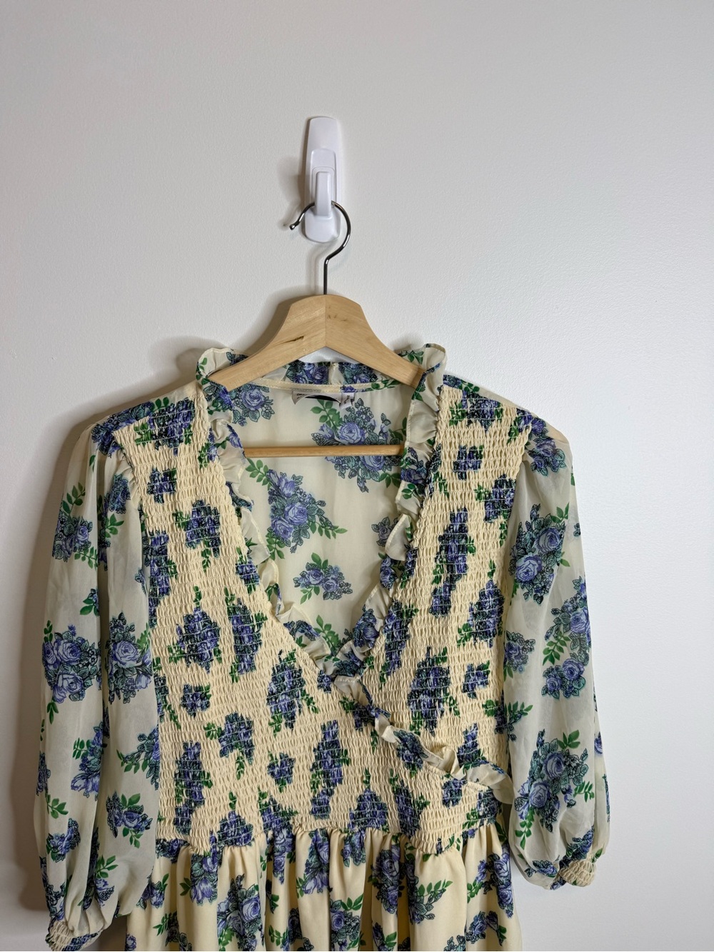 ASOS Yellow Floral Long Sleeve Midi maxi Dress size 12 blue ruffle - Picture 3 of 7